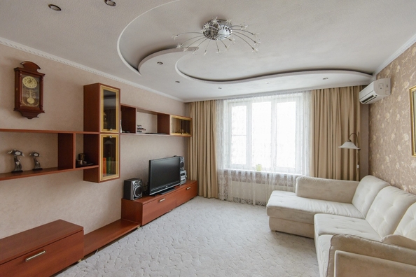 
   Продам 3-комнатную, 70 м², Гарнизонный пер, 3

. Фото 4.