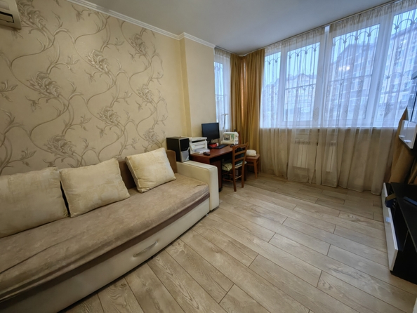 
   Продам 2-комнатную, 59 м², Платова б-р, 20/17

. Фото 8.