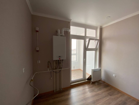 
   Продам 1-комнатную, 50 м², Берберовская ул, 32

. Фото 22.