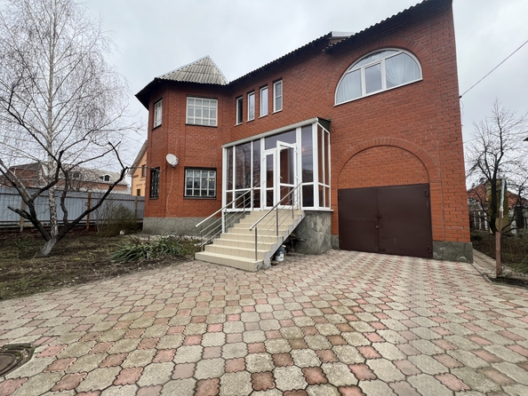 
  Продается дом, 360 м², Аксай
. Фото 1.