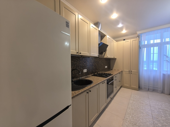 
   Продам 2-комнатную, 77 м², Береговая ул, 117

. Фото 7.