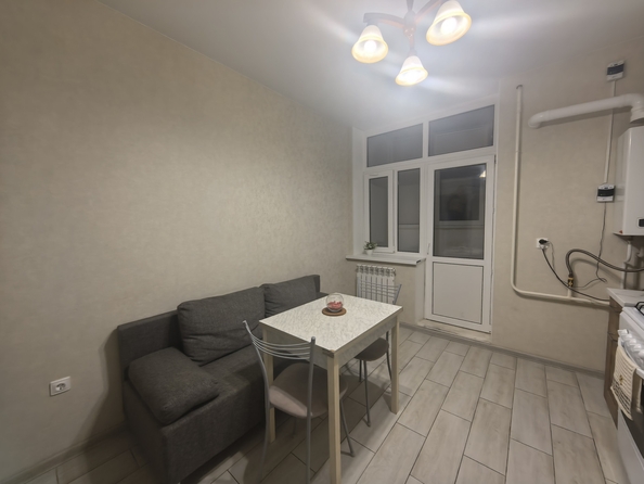 
   Продам 1-комнатную, 43 м², Береговая ул, 117

. Фото 4.