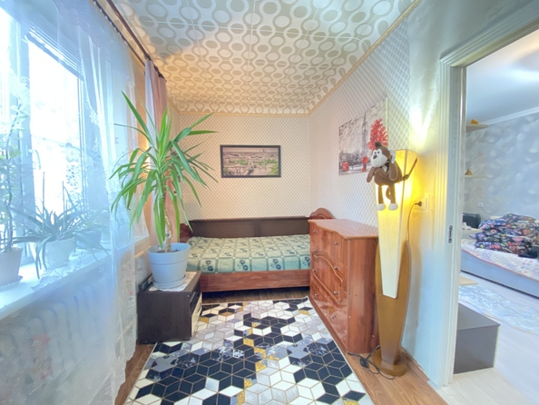 
   Продам 3-комнатную, 49 м², Гризодубовой ул, 48

. Фото 6.