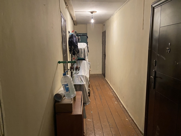 
   Продам 1-комнатную, 18.5 м², 40-летия Победы пр-кт, 282/100

. Фото 7.