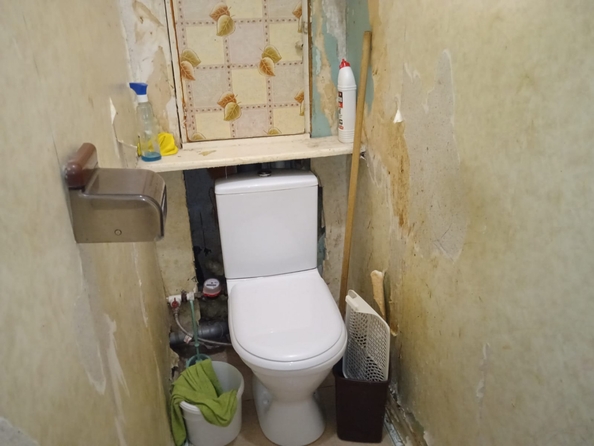 
   Продам 3-комнатную, 58 м², Российская ул, 48

. Фото 14.