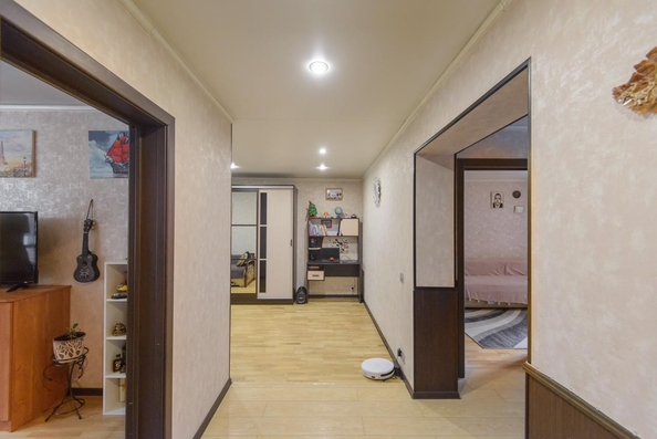
   Продам 3-комнатную, 62.2 м², М.Горького ул, 362

. Фото 11.