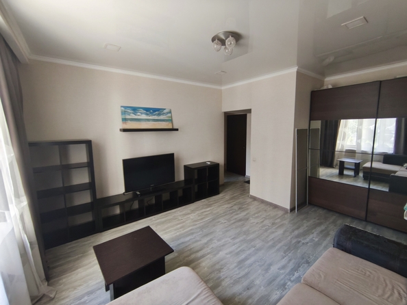 
   Продам 1-комнатную, 36 м², Еременко ул, 90

. Фото 7.