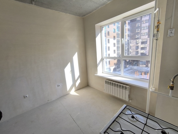 
   Продам 1-комнатную, 29.8 м², 40-летия Победы пр-кт, 111

. Фото 3.