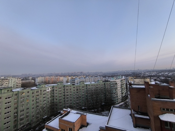 
   Продам 2-комнатную, 59.8 м², Таганрогская ул, 126/1

. Фото 16.