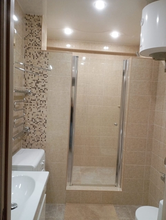 
   Продам 2-комнатную, 49 м², Космонавтов пр-кт, 35/20

. Фото 8.
