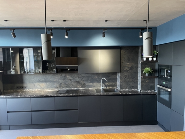 
   Продам 2-комнатную, 65 м², Батуринская ул, 165/13

. Фото 10.
