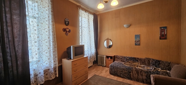 
   Продам студию, 28 м², Московская ул, 64

. Фото 3.