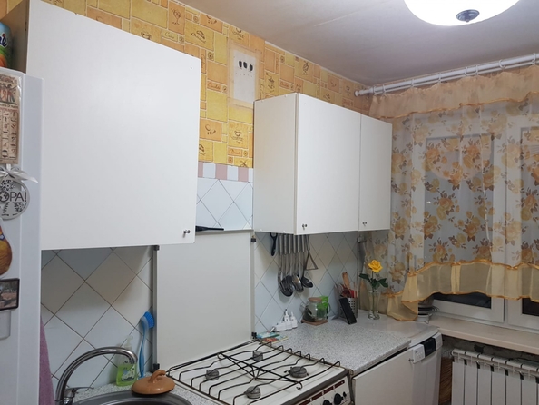 
   Продам 3-комнатную, 64 м², Грисенко ул, 21

. Фото 7.