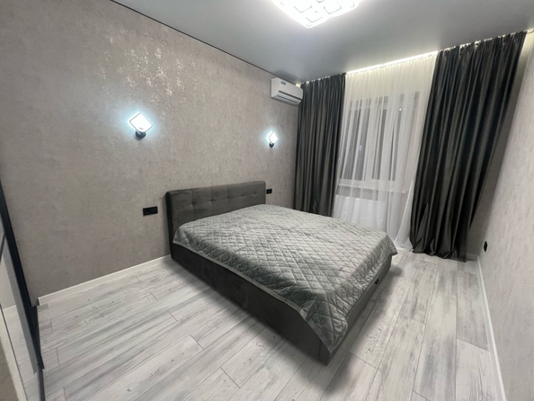 
   Продам 2-комнатную, 60 м², Еременко ул, 110

. Фото 5.