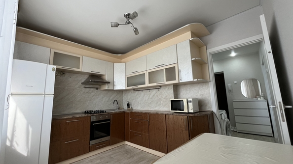 
   Продам 1-комнатную, 38 м², 339-й Стрелковой Дивизии ул, 17

. Фото 4.