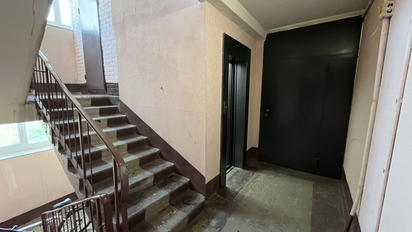 
   Продам 1-комнатную, 38 м², 339-й Стрелковой Дивизии ул, 17

. Фото 15.