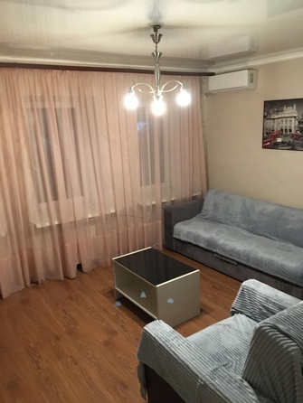 
   Продам 1-комнатную, 36.5 м², Межевая ул, 110/37

. Фото 1.