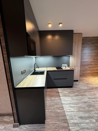
   Продам студию, 30 м², Раздорская ул, 2

. Фото 1.