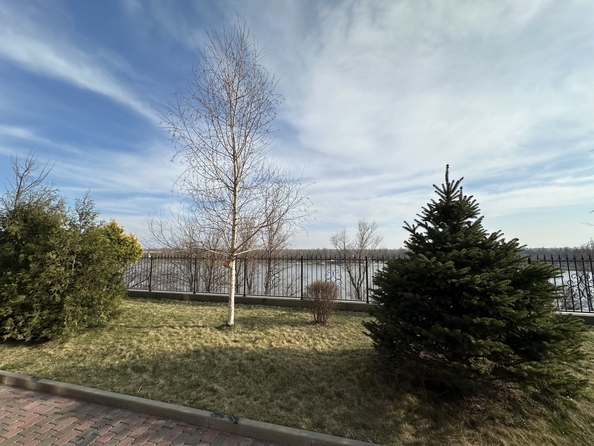 
   Продам 2-комнатную, 72.8 м², Береговая ул, 117Б

. Фото 30.