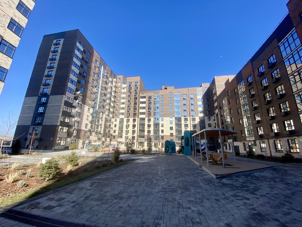 
   Продам 2-комнатную, 60 м², 40-летия Победы пр-кт, 111

. Фото 8.