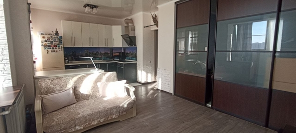 
   Продам 1-комнатную, 33 м², 40-летия Победы пр-кт, 111

. Фото 32.