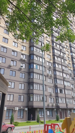 
   Продам 2-комнатную, 50 м², Герасименко ул, 17/4

. Фото 3.