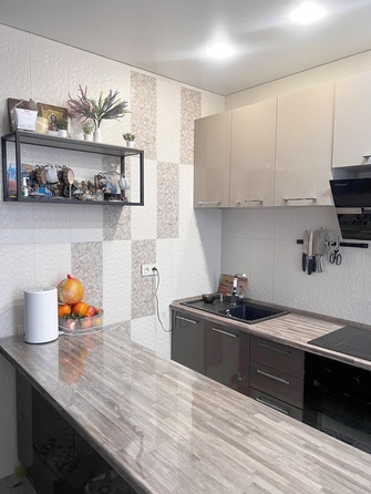 
   Продам 2-комнатную, 58.2 м², Шеболдаева ул, 95/ст2

. Фото 17.