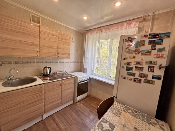 
   Продам 2-комнатную, 45 м², Добровольского ул, 5/6

. Фото 2.