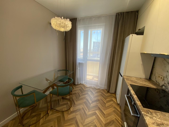 
   Продам 1-комнатную, 37 м², Маршала Жукова пр-кт, 16/6

. Фото 8.