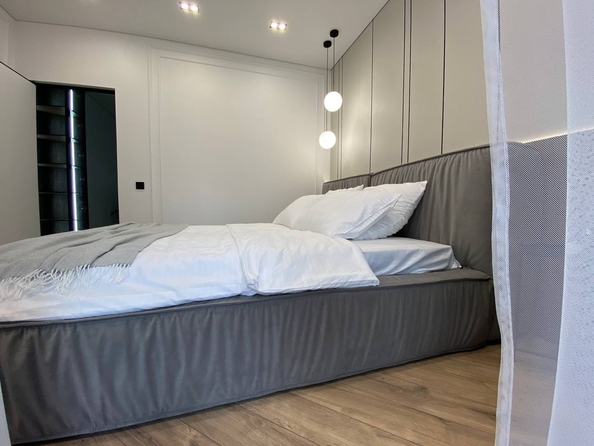 
   Продам 2-комнатную, 63 м², Берберовская ул, 9

. Фото 27.