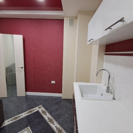 
   Продам 1-комнатную, 40 м², Пацаева ул, 18

. Фото 3.