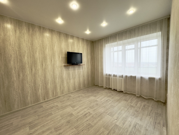 
   Продам 1-комнатную, 33 м², Вартанова ул, 31

. Фото 3.