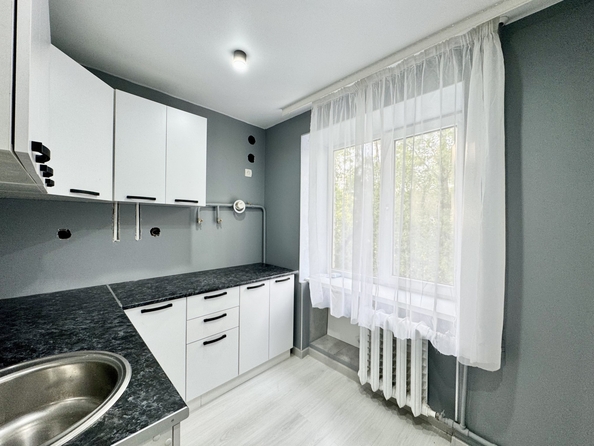
   Продам 2-комнатную, 44 м², 40-летия Победы пр-кт, 310

. Фото 1.