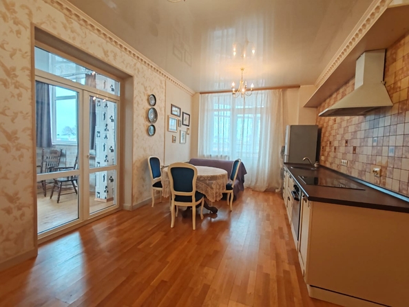 
   Продам 3-комнатную, 82 м², Ульяновская ул, 44/10

. Фото 5.