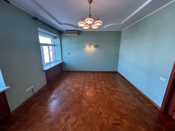 
   Продам 4-комнатную, 212 м², Большая Садовая ул, 39а

. Фото 6.