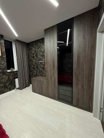 
   Продам 2-комнатную, 58.7 м², Таврическая ул, 4

. Фото 18.