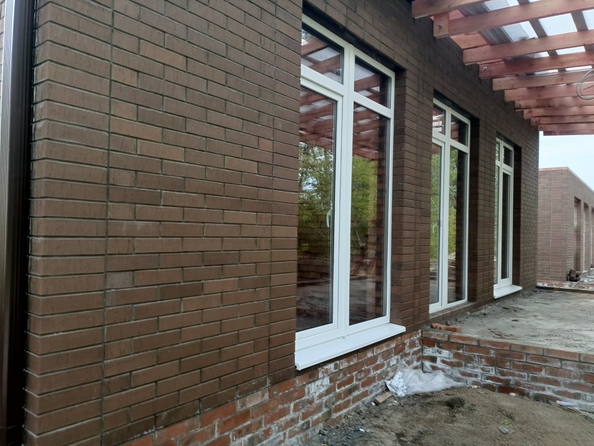 
   Продам дом, 130 м², Ленинаван

. Фото 2.