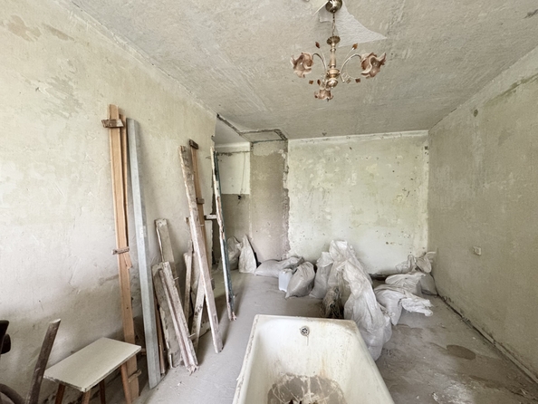 
   Продам 1-комнатную, 30.5 м², Ленина пр-кт, 35

. Фото 3.