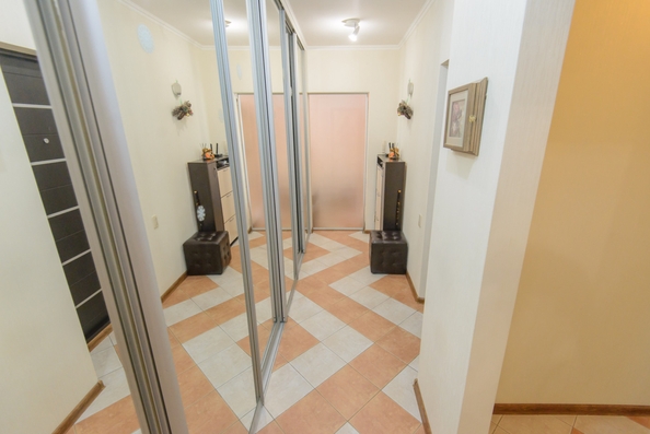 
   Продам 4-комнатную, 83.6 м², Павленко ул, 40

. Фото 23.