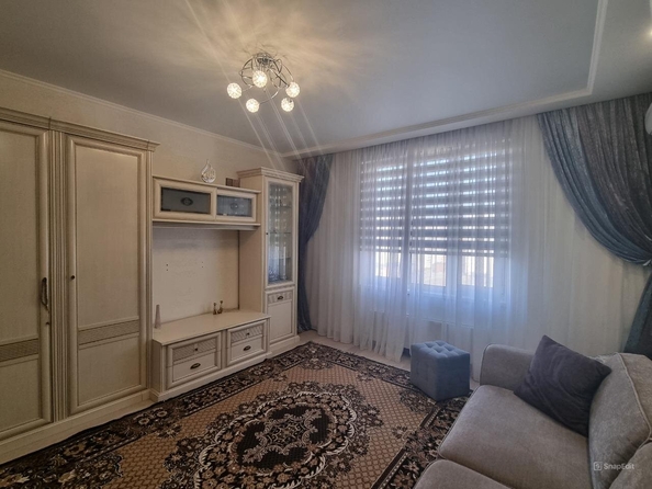 
   Продам 3-комнатную, 75 м², Еляна ул, 54

. Фото 1.