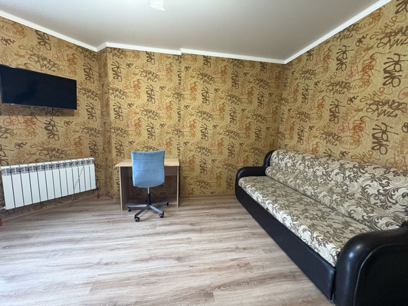 
   Продам студию, 34 м², Малюгиной ул, 228

. Фото 3.