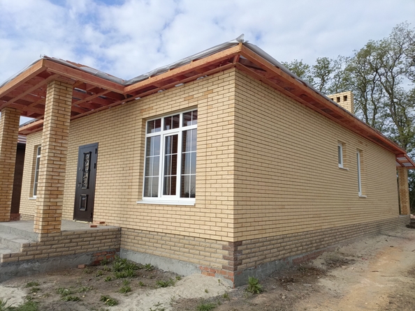 
   Продам дом, 130 м², Ленинаван

. Фото 1.