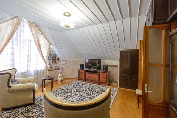 
   Продам дом, 213 м², Ростов-на-Дону

. Фото 11.
