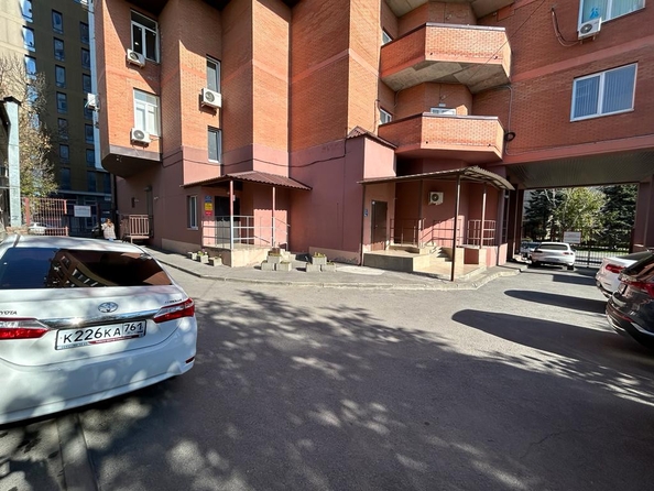 
   Продам 1-комнатную, 75 м², Закруткина ул, 2

. Фото 8.