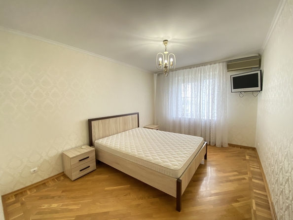 
  Сдам в аренду 2-комнатную квартиру, 60 м², Ростов-на-Дону

. Фото 8.