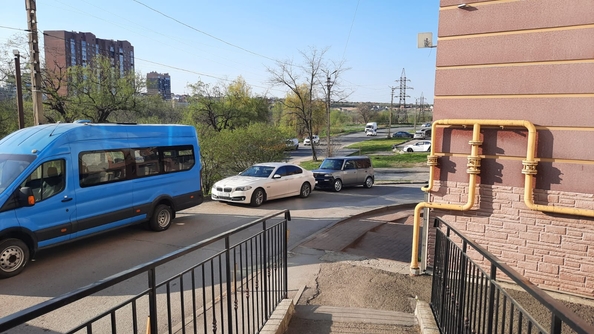 
   Продам 2-комнатную, 74 м², Лелюшенко ул, 13

. Фото 19.