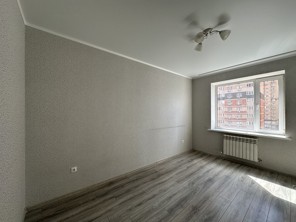 
   Продам 2-комнатную, 60 м², Богданова ул, 85/75

. Фото 8.