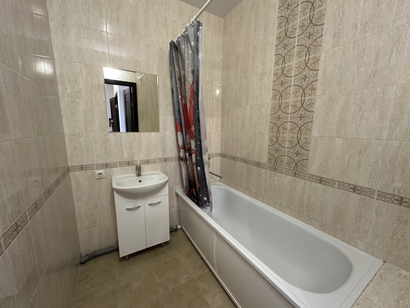 
   Продам 2-комнатную, 60 м², Богданова ул, 85/75

. Фото 9.