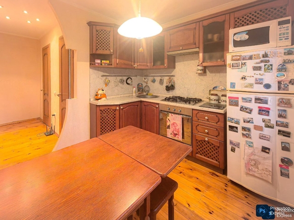 
   Продам 2-комнатную, 52.6 м², 2-я Краснодарская ул, 145

. Фото 2.