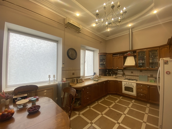 
   Продам дом, 320 м², Ростов-на-Дону

. Фото 24.